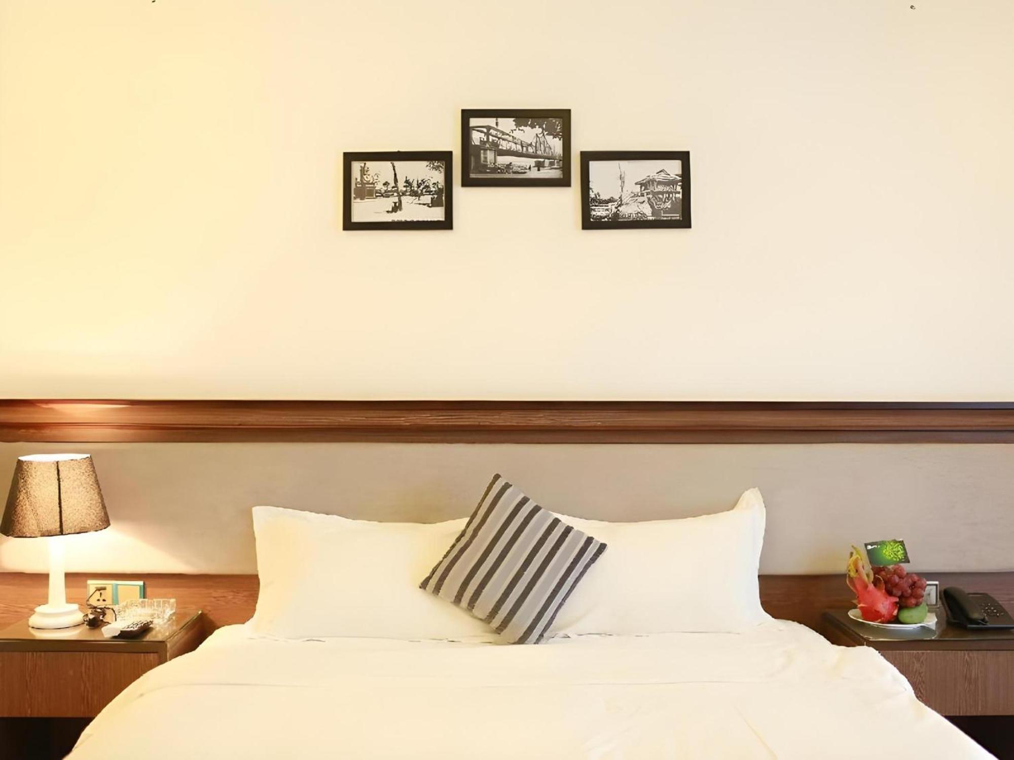 Collection O Le Grand Hanoi Hotel - The Tryst Exterior photo